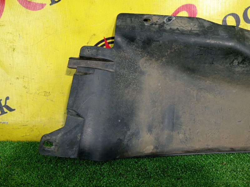 Подкрылок, 800 рублей, Красноярск