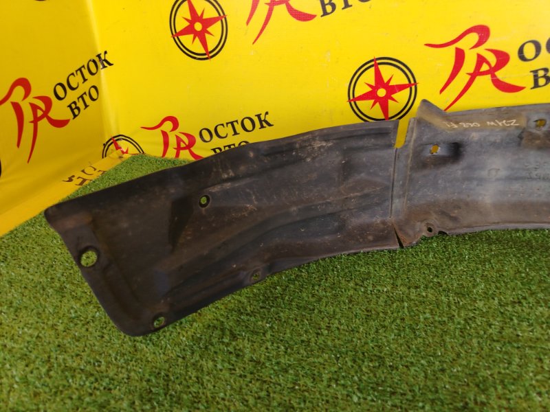 Подкрылок, 1300 рублей, Красноярск