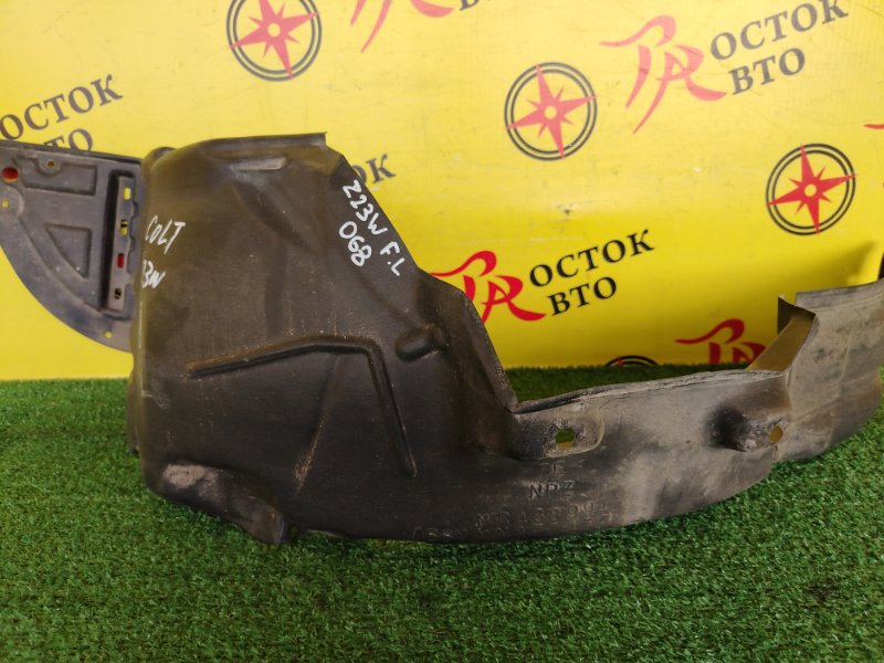 Подкрылок, 1300 рублей, Красноярск