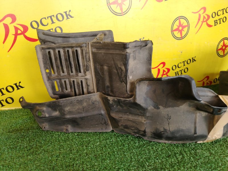 Подкрылок, 2000 рублей, Красноярск