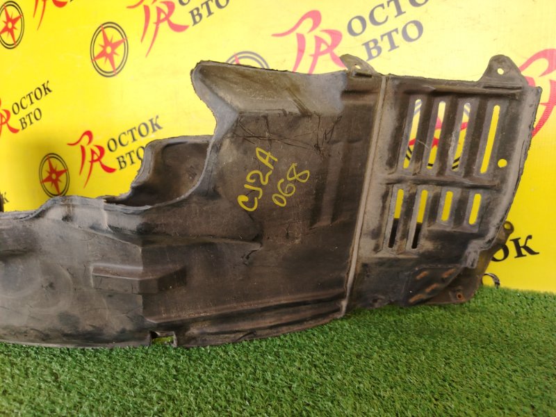 Подкрылок, 2000 рублей, Красноярск