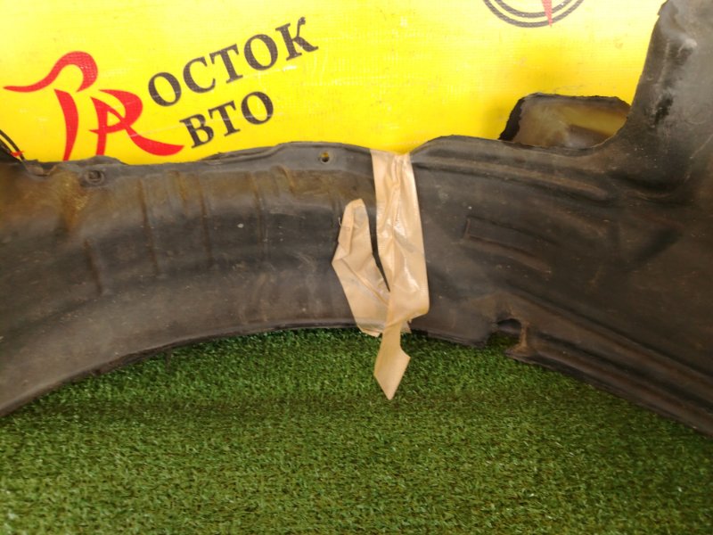 Подкрылок, 2000 рублей, Красноярск