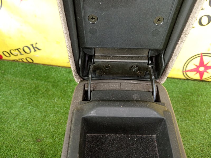 Подлокотник, 1000 рублей, Красноярск