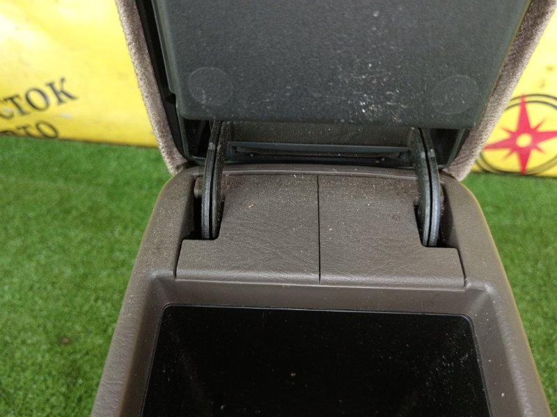 Подлокотник, 1000 рублей, Красноярск