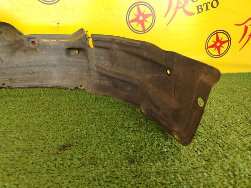 Подкрылок, 1300 рублей, Красноярск