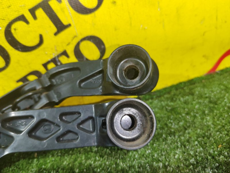 рычаг стеклоочистителя, 2000 рублей, Красноярск