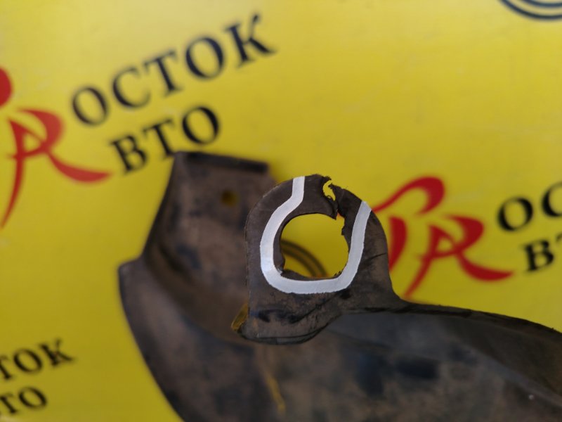 Подкрылок, 1000 рублей, Красноярск