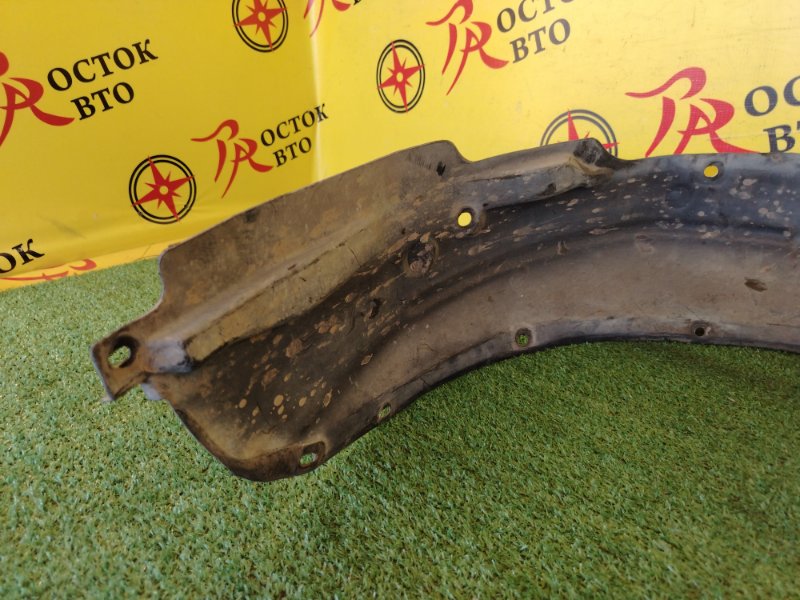 Подкрылок, 1000 рублей, Красноярск