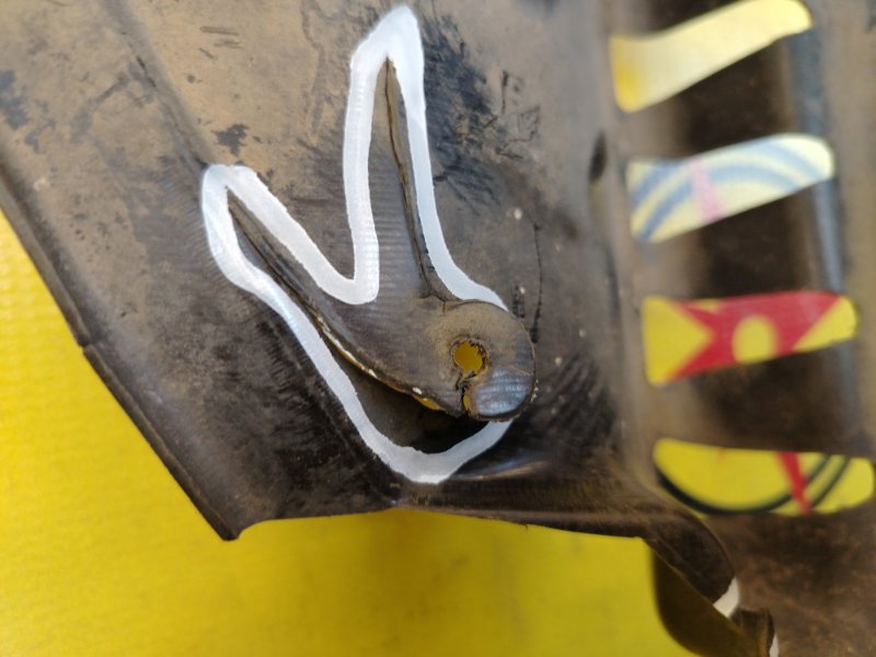 Подкрылок, 1800 рублей, Красноярск