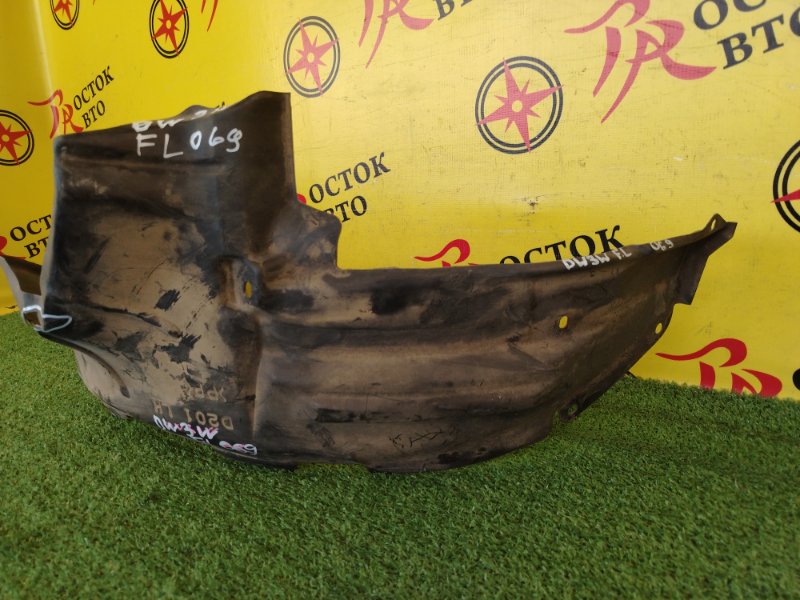 Подкрылок, 300 рублей, Красноярск