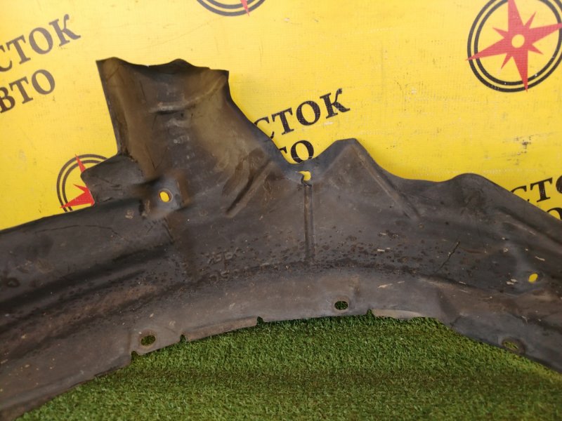 Подкрылок, 300 рублей, Красноярск