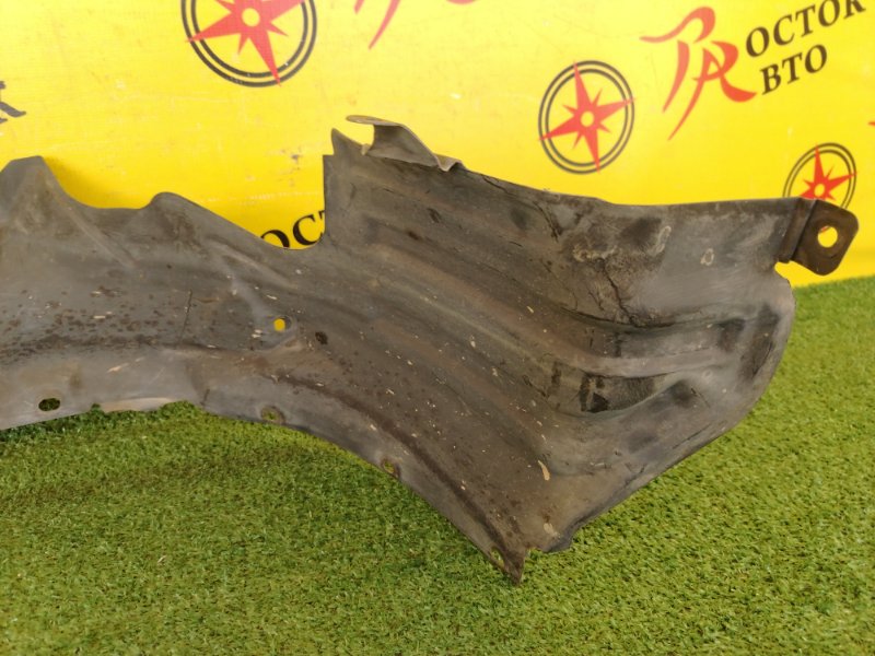 Подкрылок, 300 рублей, Красноярск