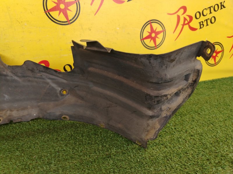 Подкрылок, 300 рублей, Красноярск