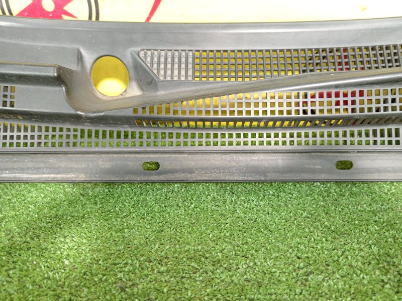 Решетка под лобовое стекло, 300 рублей, Красноярск