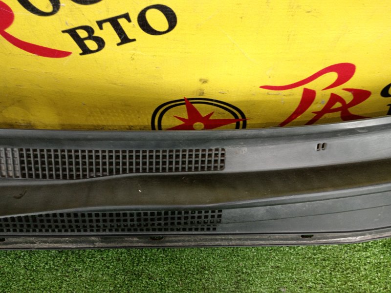 Решетка под лобовое стекло, 300 рублей, Красноярск