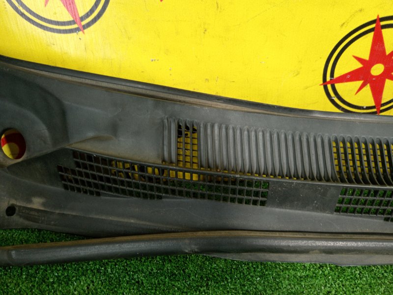 Решетка под лобовое стекло, 300 рублей, Красноярск