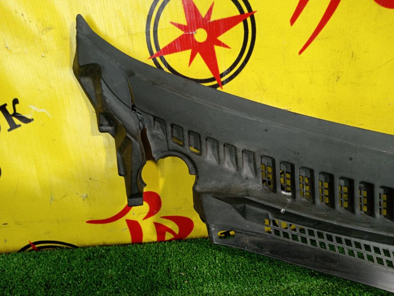 Решетка под лобовое стекло, 350 рублей, Красноярск