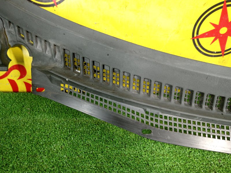 Решетка под лобовое стекло, 350 рублей, Красноярск