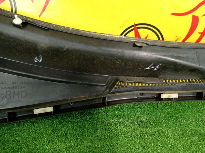 Решетка под лобовое стекло, 350 рублей, Красноярск