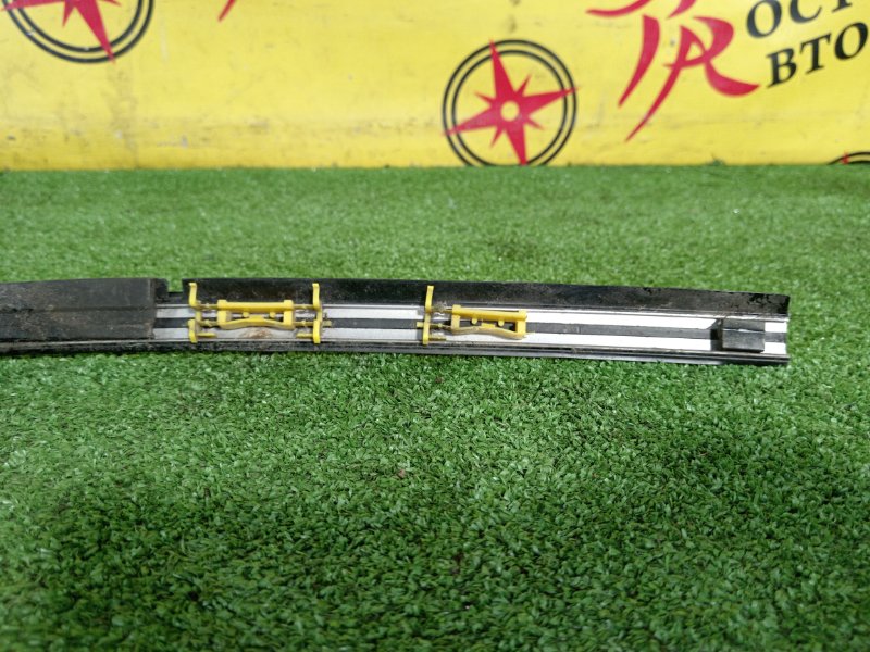 Молдинг лобового стекла, 1000 рублей, Красноярск