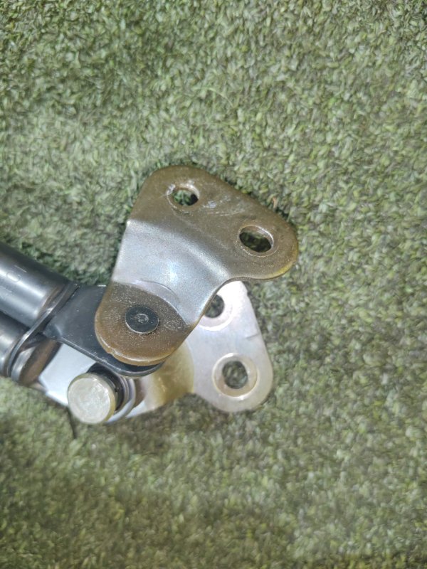 амортизатор багажника, 300 рублей, Красноярск