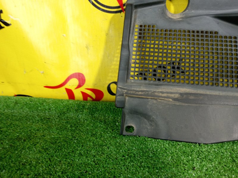 Решетка под лобовое стекло, 300 рублей, Красноярск