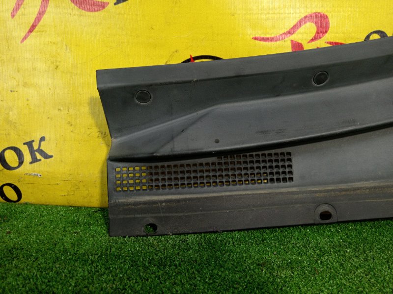 Решетка под лобовое стекло, 300 рублей, Красноярск