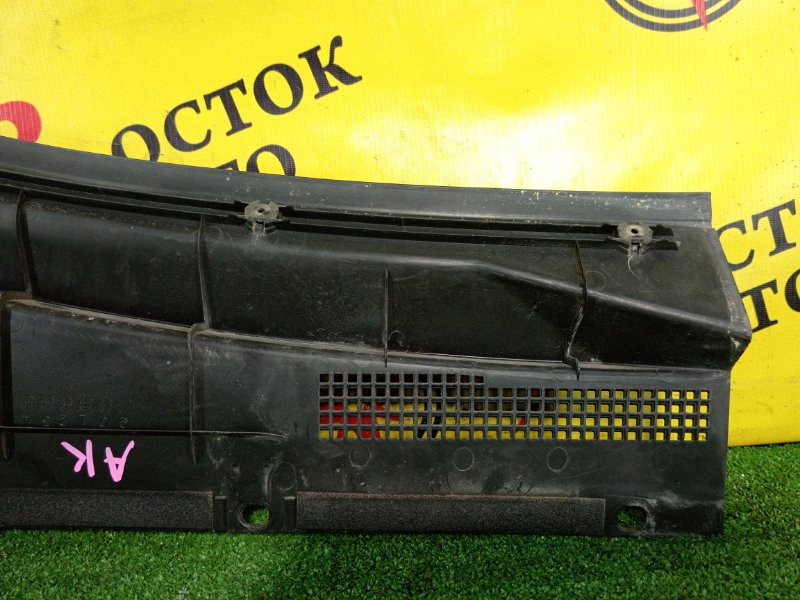 Решетка под лобовое стекло, 300 рублей, Красноярск