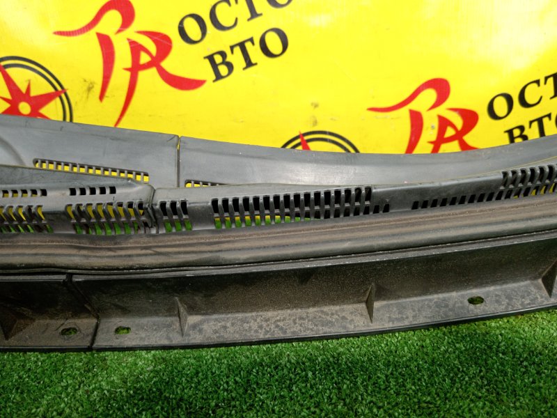 Решетка под лобовое стекло, 300 рублей, Красноярск