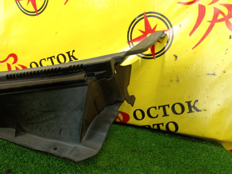 Решетка под лобовое стекло, 300 рублей, Красноярск