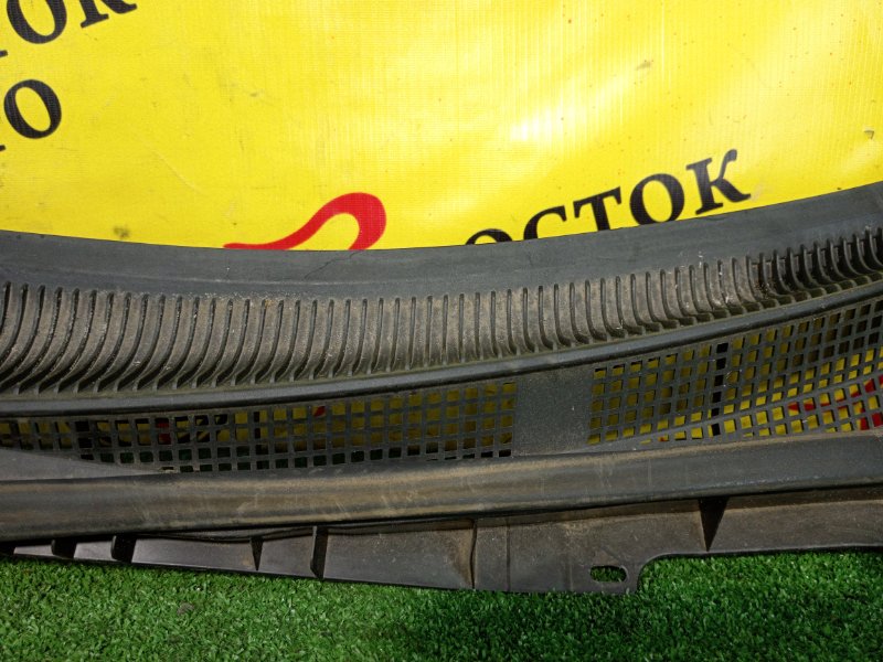 Решетка под лобовое стекло, 300 рублей, Красноярск
