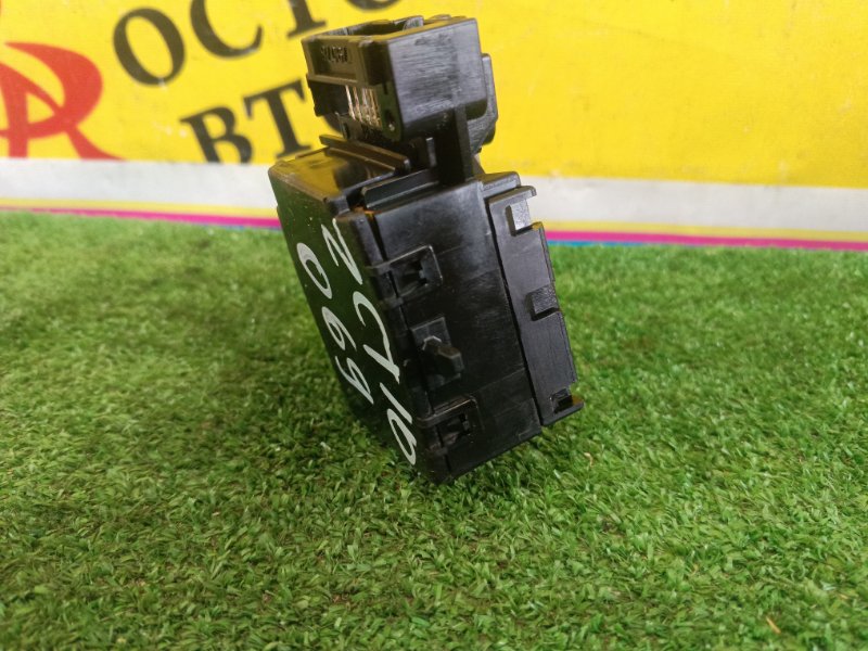 Подрулевой переключатель дворников, 200 рублей, Красноярск