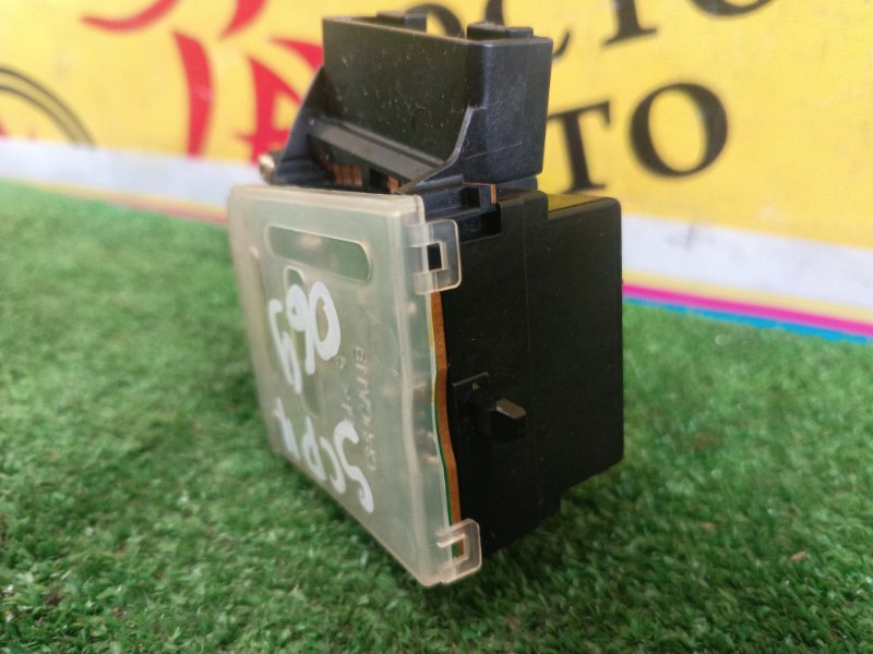 Подрулевой переключатель дворников, 200 рублей, Красноярск