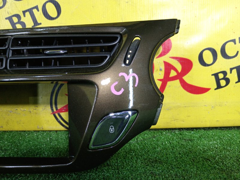 рамка магнитофона, 300 рублей, Красноярск