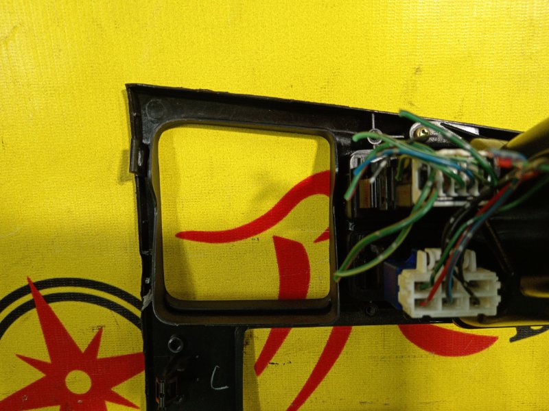 рамка магнитофона, 300 рублей, Красноярск