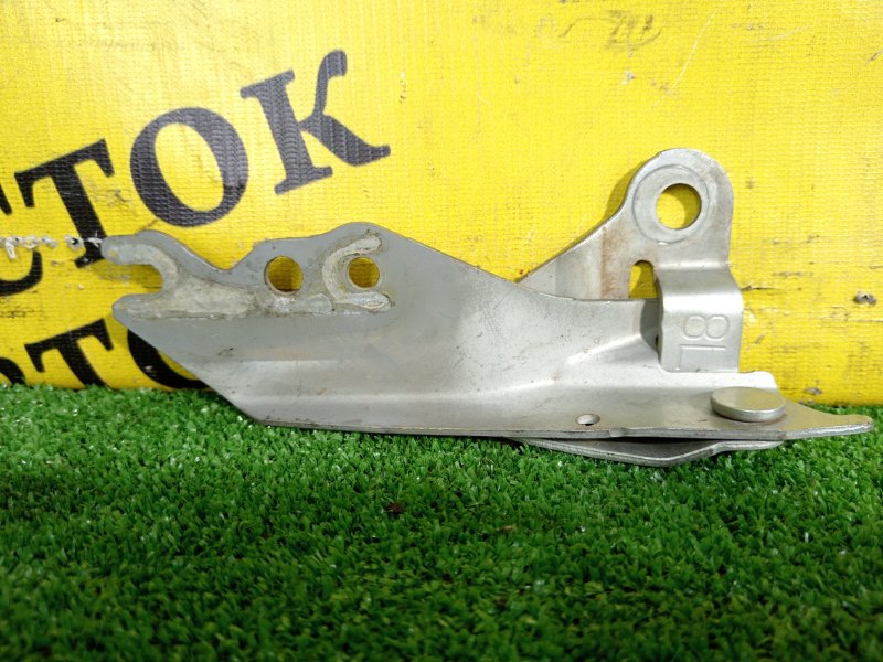 Петля капота, 300 рублей, Красноярск