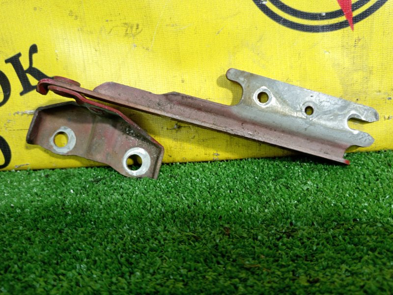 Петля капота, 300 рублей, Красноярск