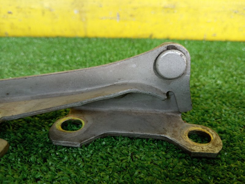 Петля капота, 300 рублей, Красноярск