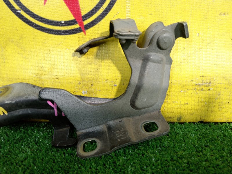 Петля капота, 4000 рублей, Красноярск