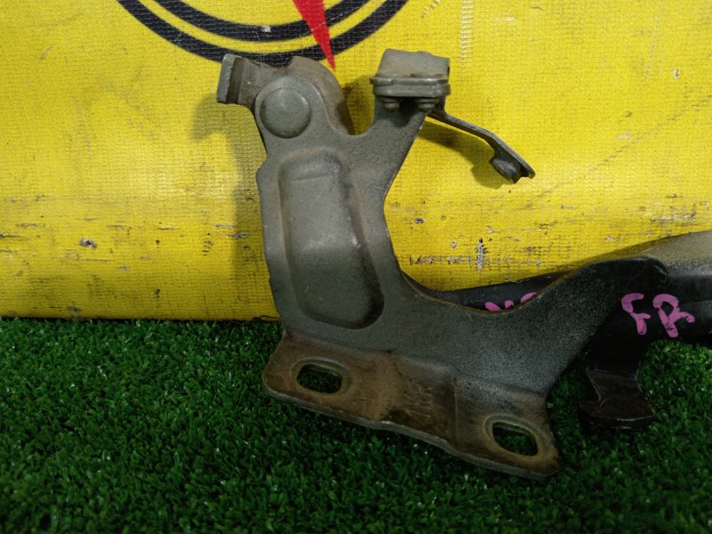 Петля капота, 4000 рублей, Красноярск