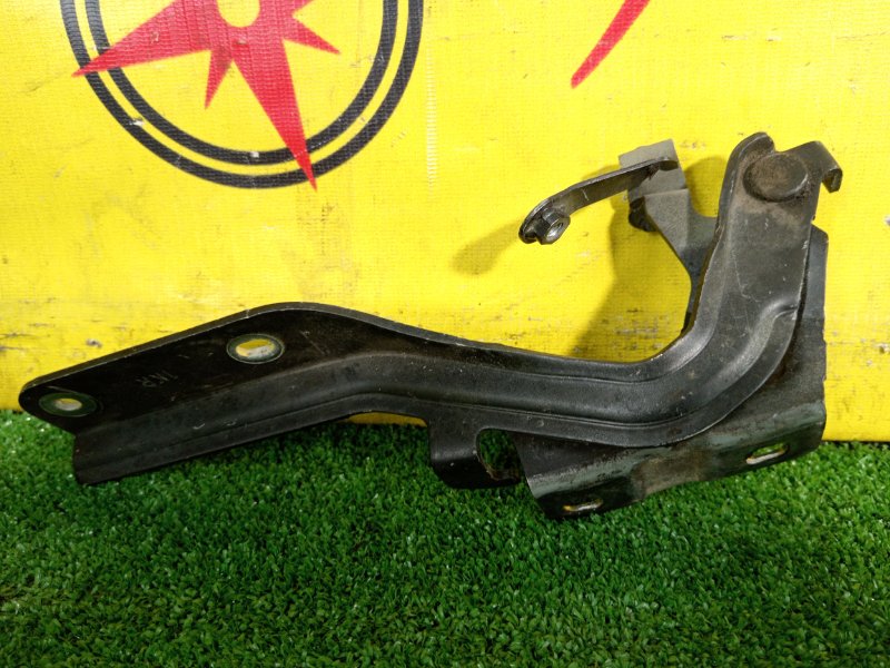 Петля капота, 4000 рублей, Красноярск