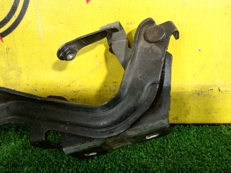 Петля капота, 4000 рублей, Красноярск