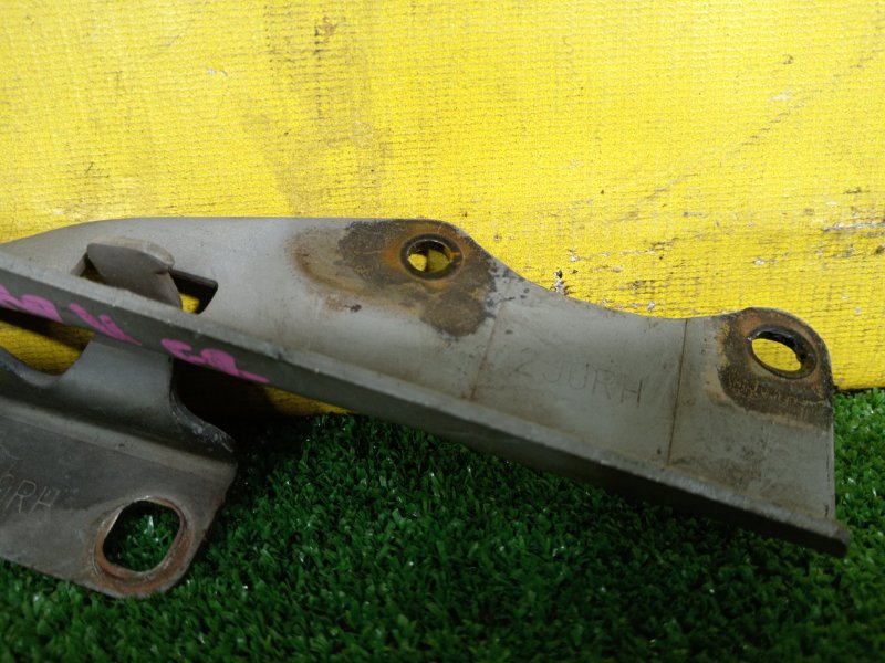 Петля капота, 300 рублей, Красноярск