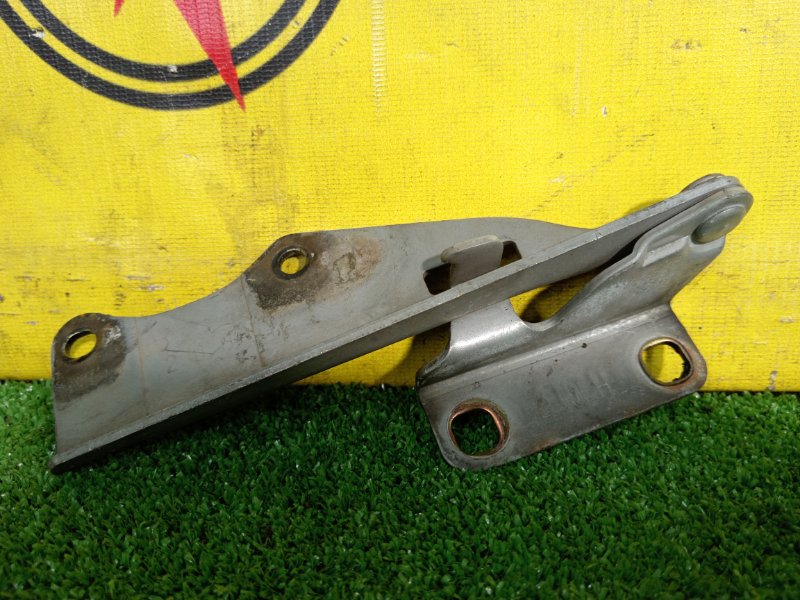 Петля капота, 300 рублей, Красноярск