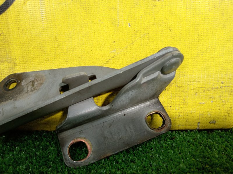 Петля капота, 300 рублей, Красноярск