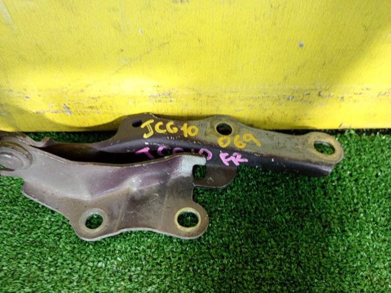 Петля капота, 400 рублей, Красноярск