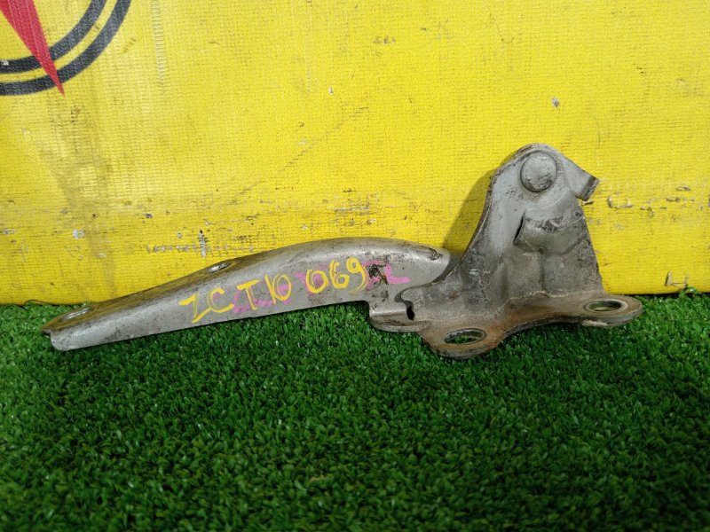 Петля капота, 300 рублей, Красноярск