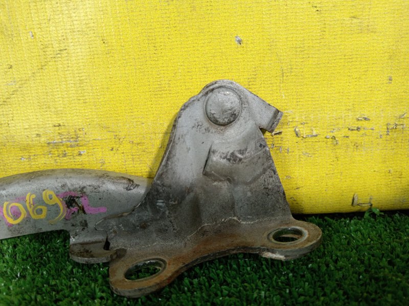 Петля капота, 300 рублей, Красноярск