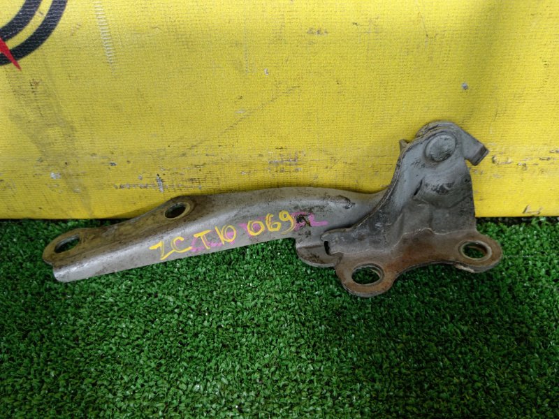 Петля капота, 300 рублей, Красноярск