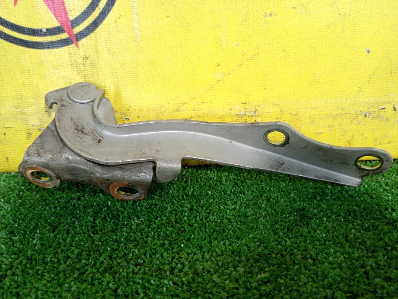 Петля капота, 300 рублей, Красноярск